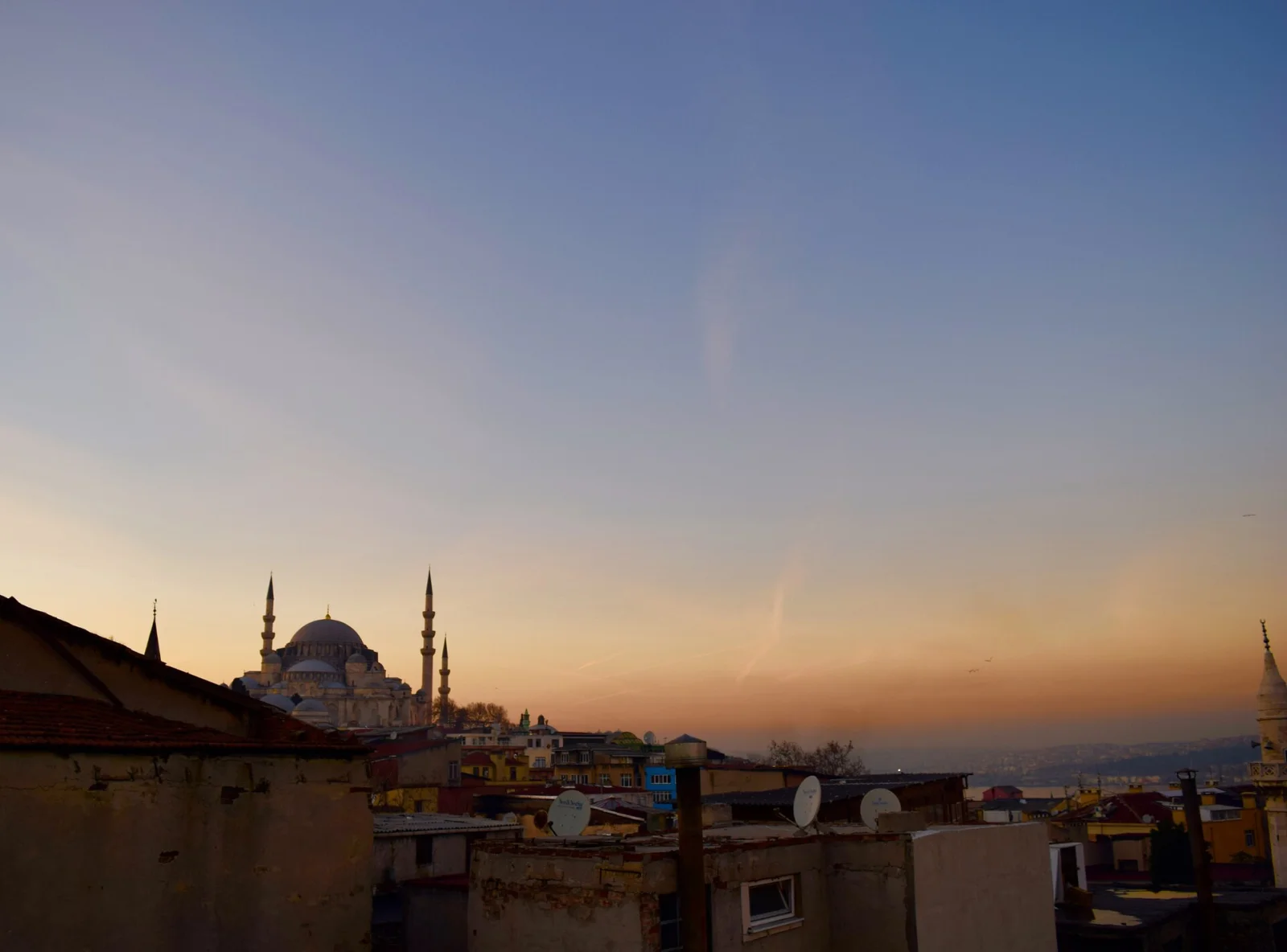 Fatih’te Kız Öğrenci Yurdu Seçerken Nelere Dikkat Edilmeli?