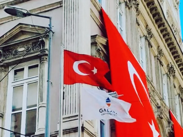 Galata Üniversitesi (Karaköy)
